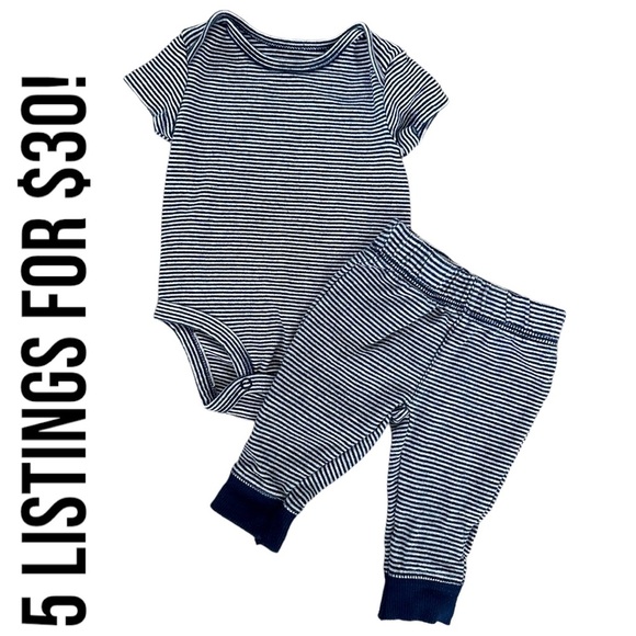 Carter’s 0-3 Month Baby Boy matching outfit set - Picture 1 of 6